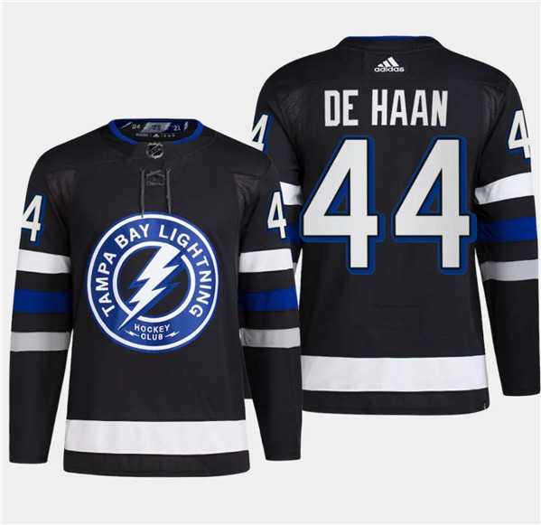 Mens Tampa Bay Lightning #44 Calvin de Haan Black 2024 Stadium Series Stitched Jersey Dzhi